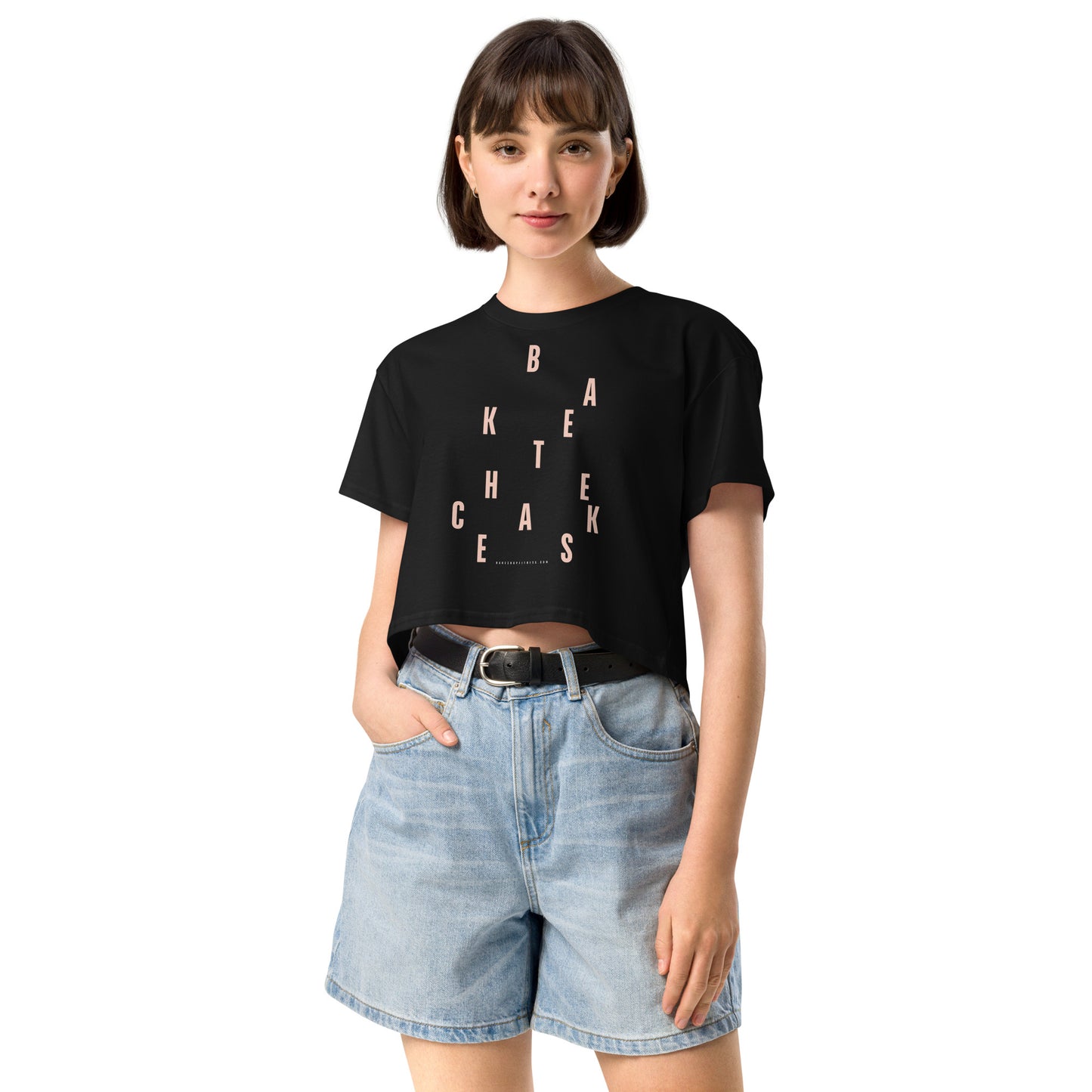 BAKE THE CAKES Women’s crop top